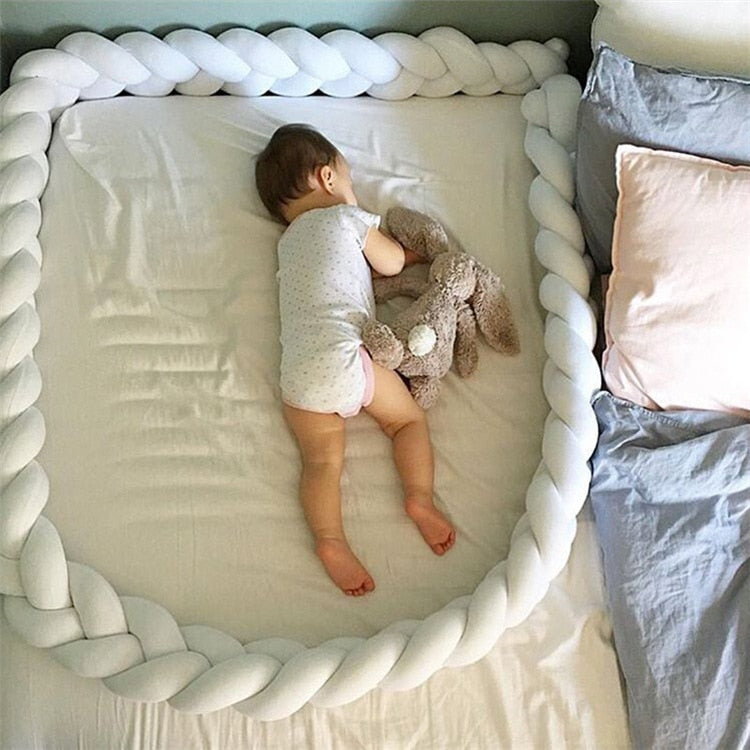 Baby Handmade Knot Bed Bumper - BabyOlivia