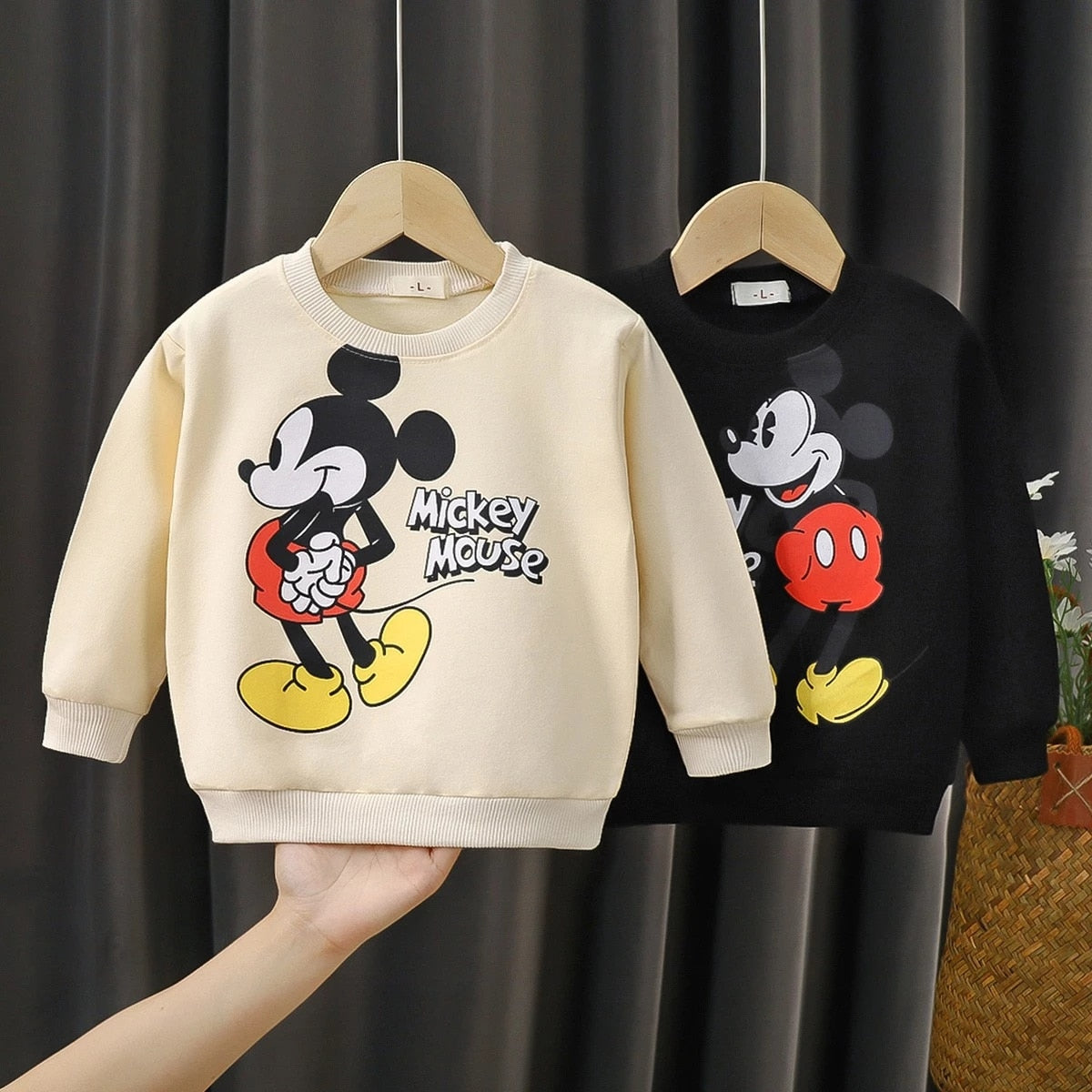 Disney Sweater Mickey Mouse